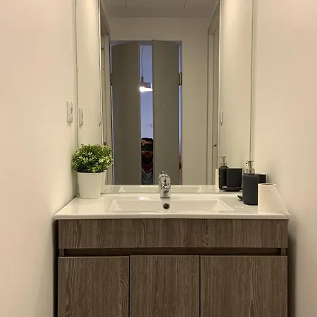 As A Local! Santos Historical Iv Guest house Lisbon